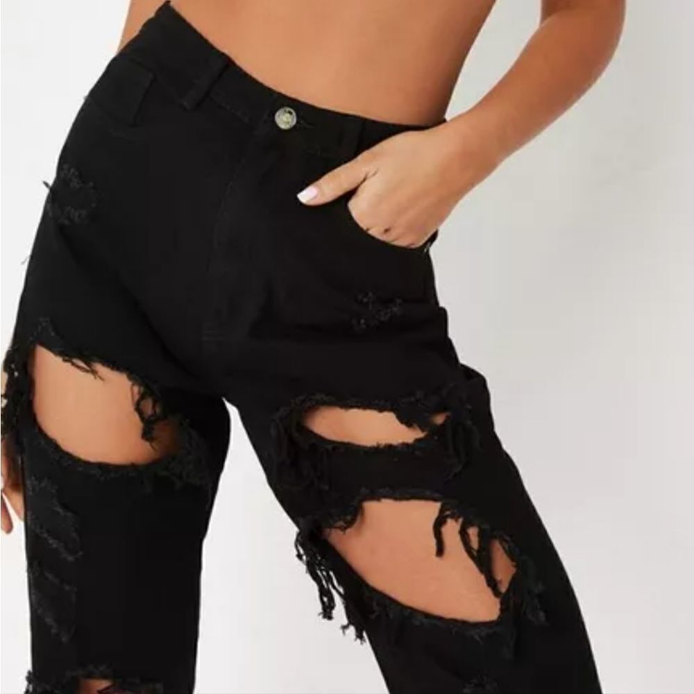 MISSGUIDEDRiot High Rise Ripped Mom petite Jeans. - Picture 6 of 13